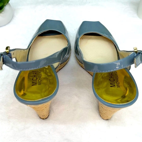 {MICHAEL | Michael Kors} Keegan Slingback Surf Blue Patent Leather Wedge Sandals - Picture 5 of 16